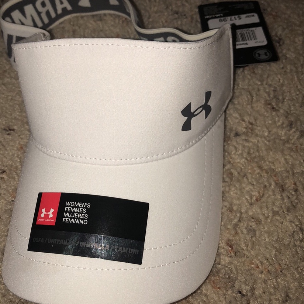 Under Armour visor NWT